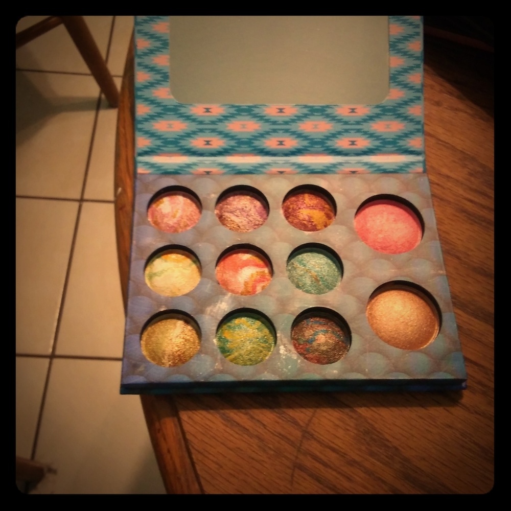 Eyeshadow